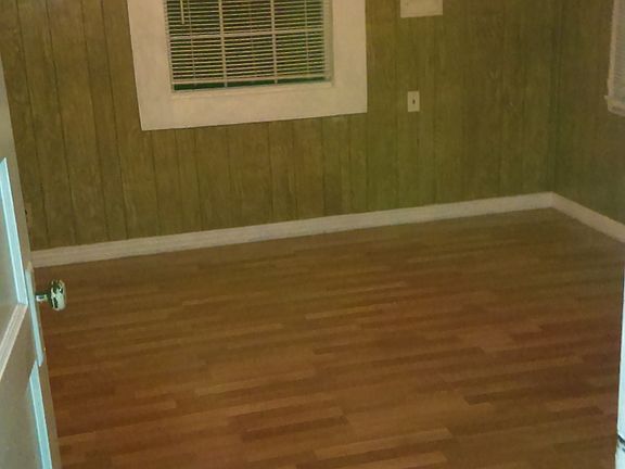 5th image of 5025 McCart Ave