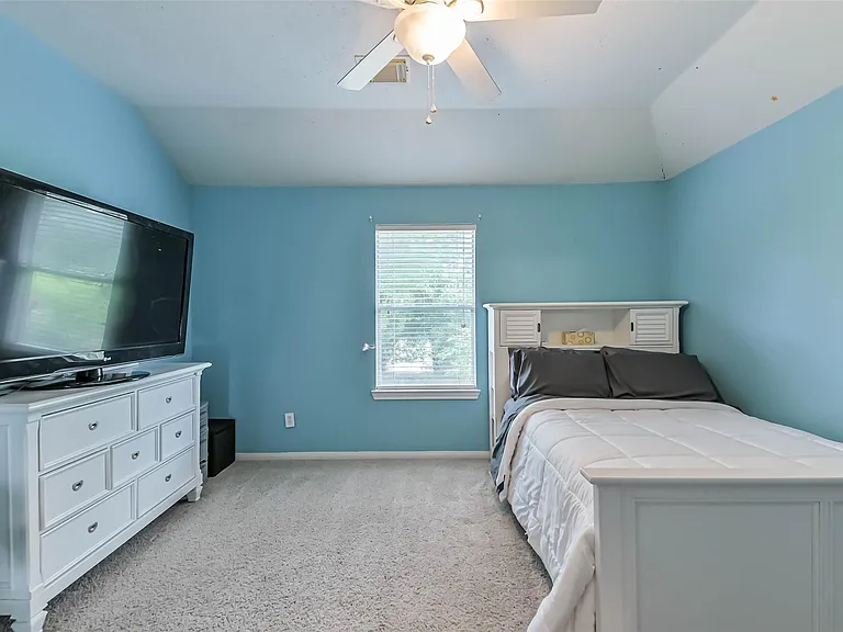 20319 Umber Oak Ct — Photo 30