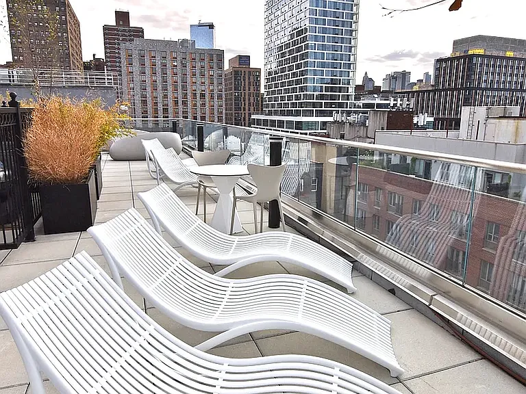 91 Attorney St #1M — Photo 11