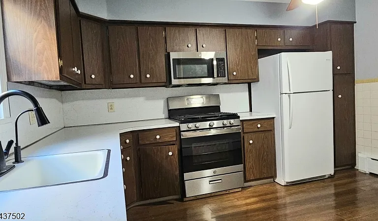615 W Camplain Rd #1 — Photo 5