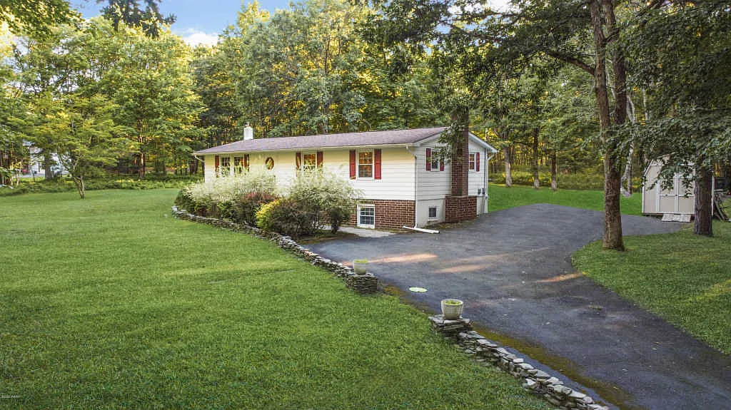 393 Little Walker Rd photo 1