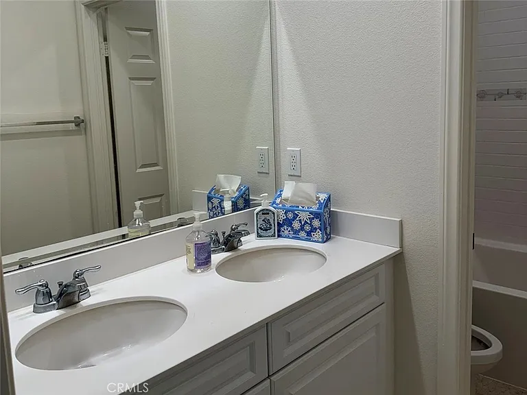 26658 Verna Ct — Photo 10