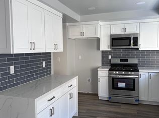 26374 W Plata Ln, Calabasas, CA 91302