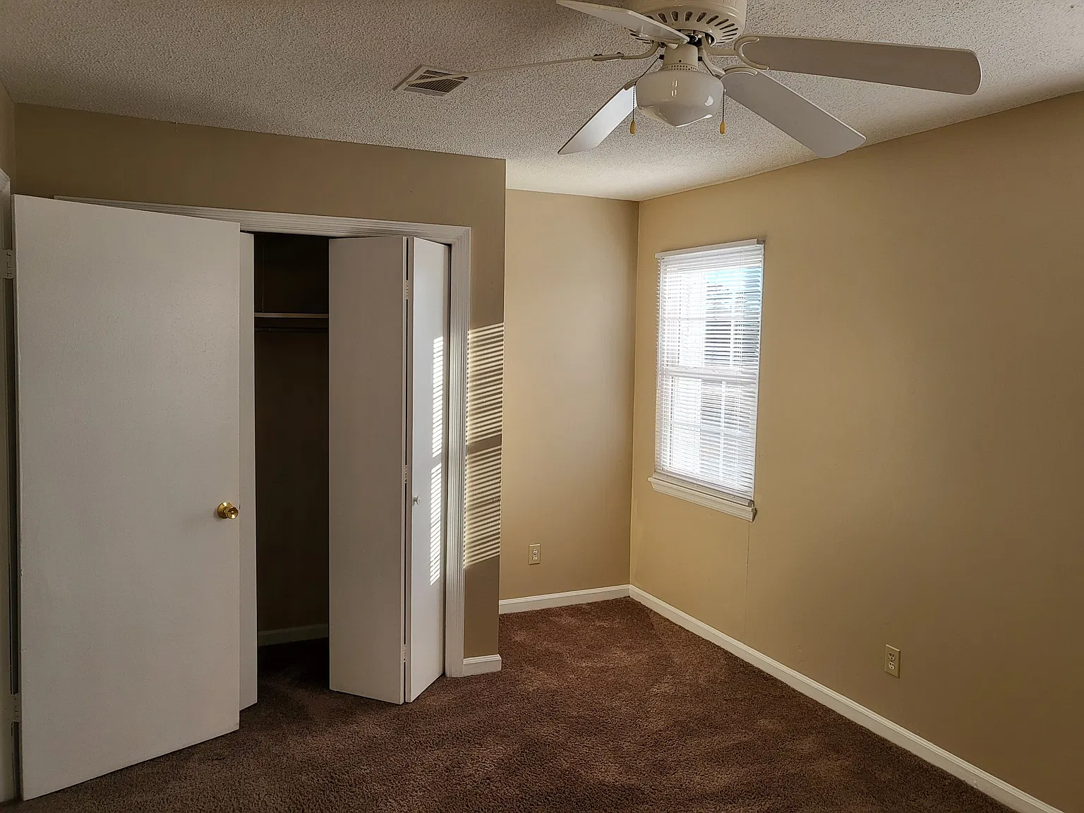 Landview Terrace - 1285 — Photo 2