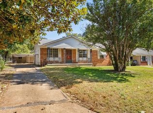 1818 Vaught Cir, Southaven, MS 38671