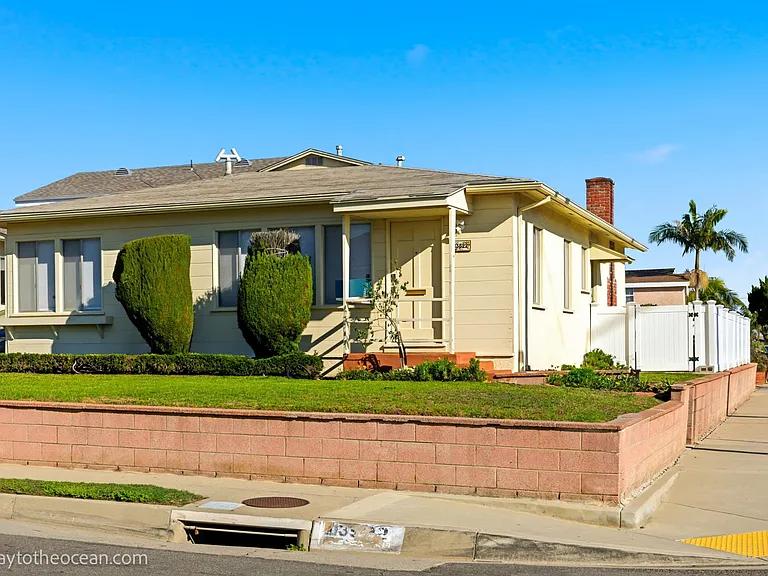 Ocean Gate Ave — Photo 3