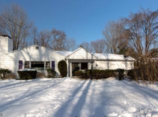 71 Highview Dr, Newton, NJ 07860