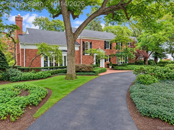 1080 N Cranbrook Rd, Bloomfield Hills, MI 48301