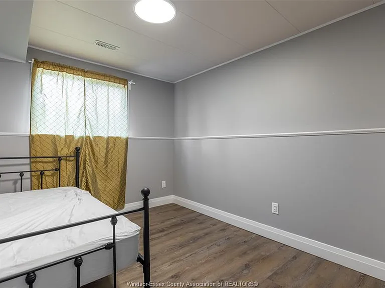 1044 Lena Ave #LOWER — Photo 9