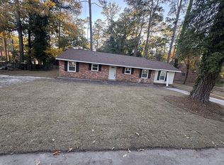 101 Ridgewood Ln, Washington, NC 27889