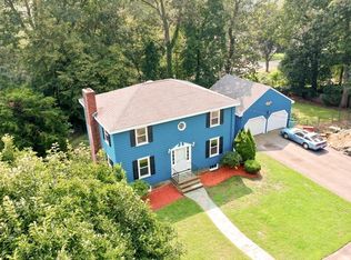 8 Michael Rd, Wakefield, MA 01880