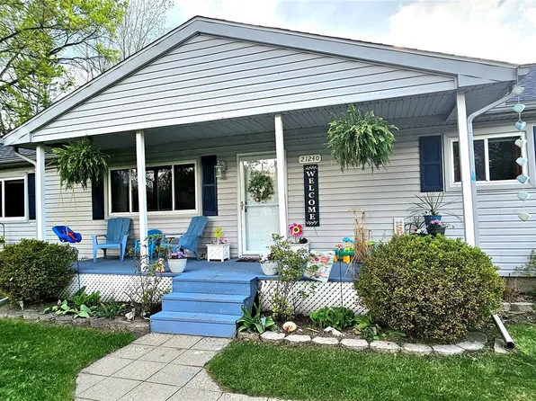 21240 Isabelle St, Romulus, MI 48174