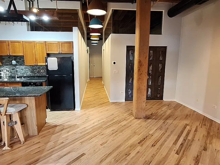 226 N Clinton St #321 — Photo 5