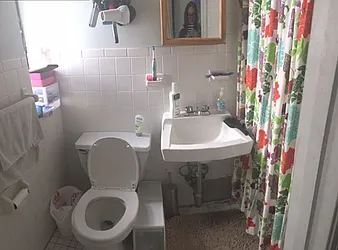 Rented by Kenneth Rosenblum, LREB