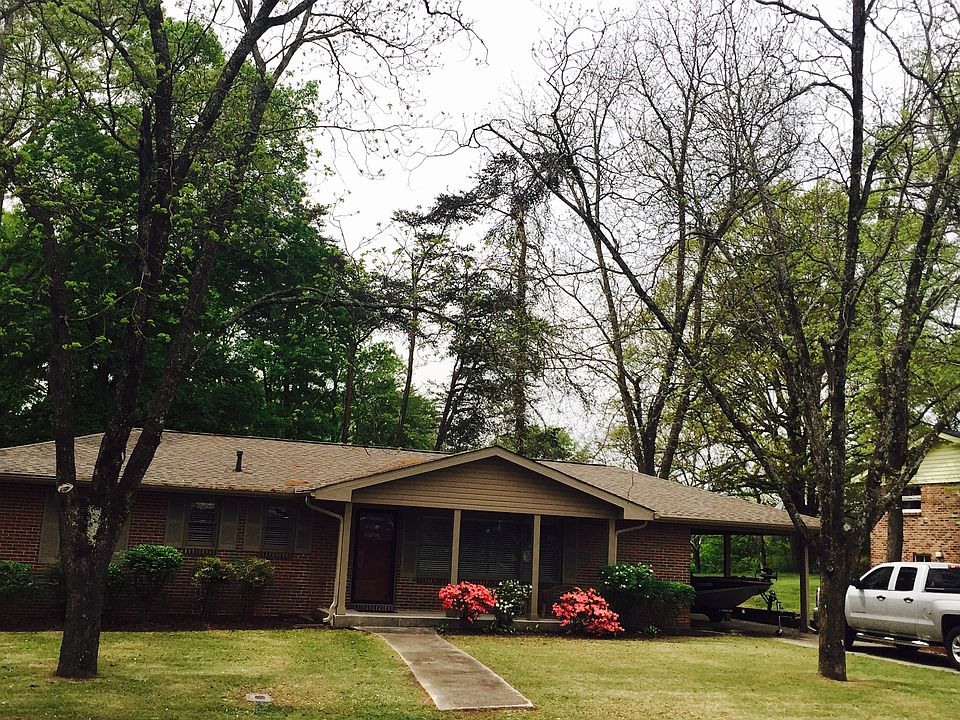 2208 Dogwood Trail