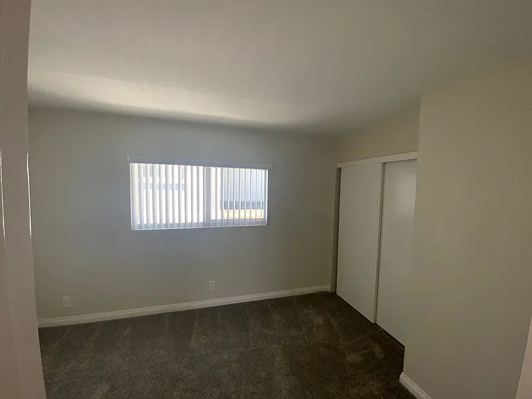 4204 4206 1/2 Manhattan Beach Blvd — Photo 13