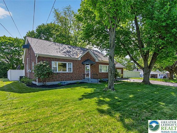 5th image of 1445 Springhouse Rd