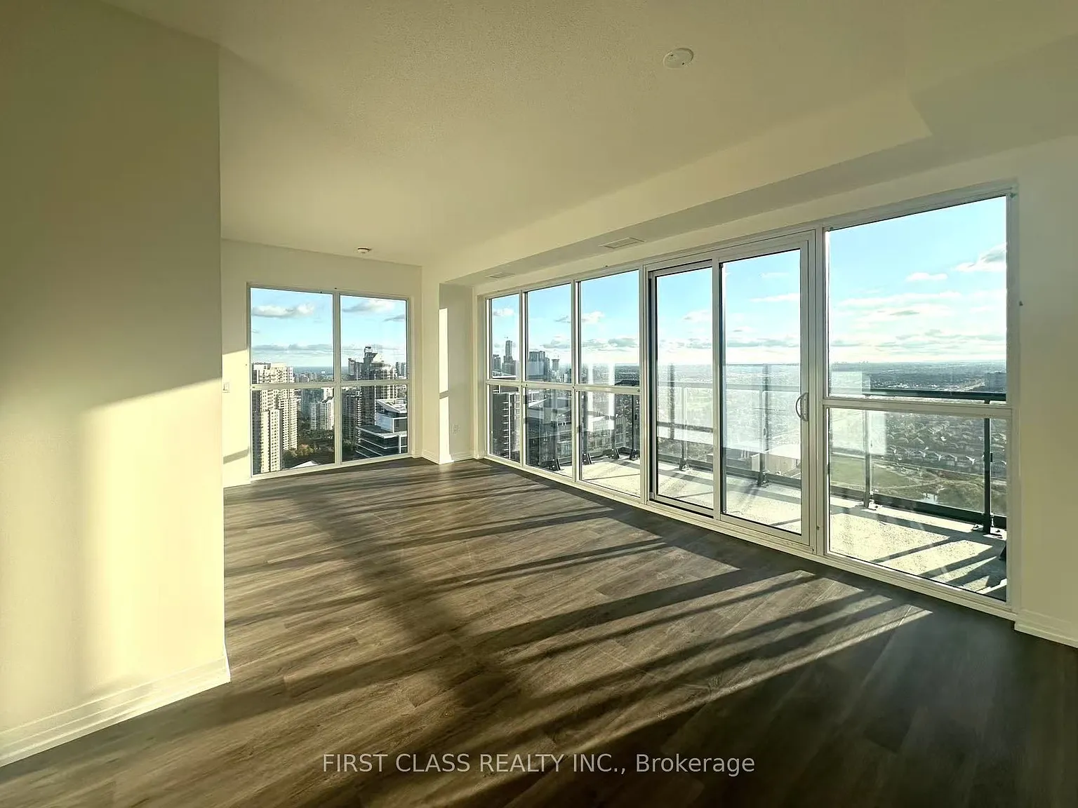 3 bed, $3,000 — Photo 3