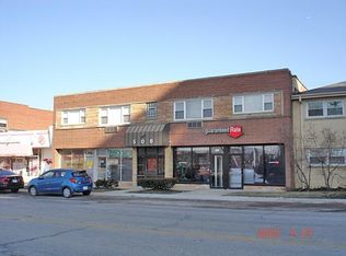 506 Higgins Rd APT 2, Park Ridge, IL 60068