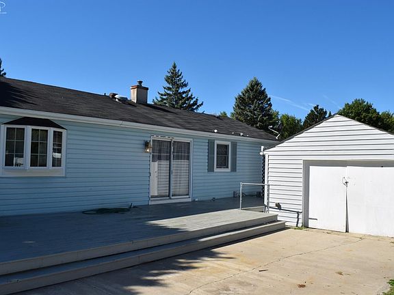 2nd image of 5053 Esta Dr