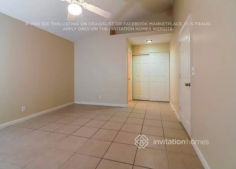 6821 NW 28th Pl — Photo 5