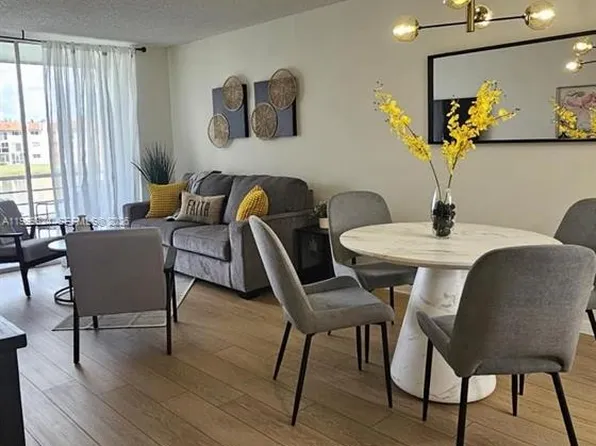 2801 N Pine Island Rd APT 207, Sunrise, FL 33322