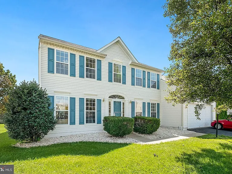 1808 Whispering Meadow Ct — Photo 1