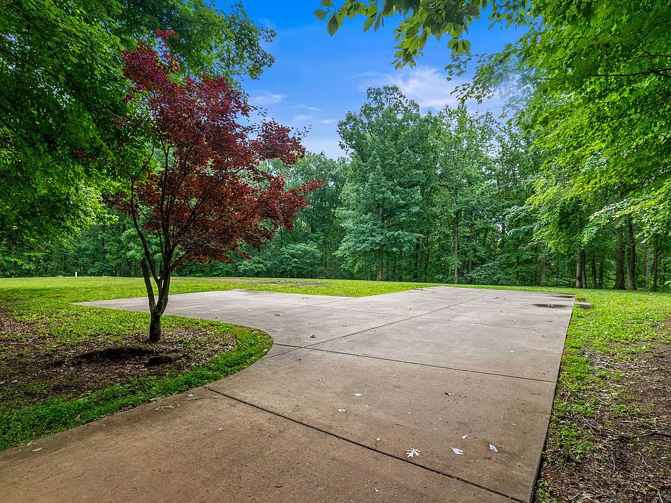 1st image of 150A Dogwood Springs Dr
