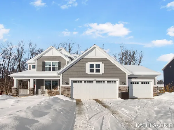 481 Sessions Woods, Grand Rapids, MI 49534