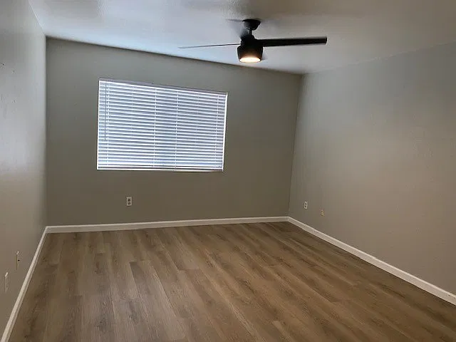 3 bed, 1206 sqft, $2,000 — Photo 3