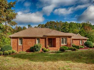 129 Hunter Brown Rd, Huntsville, AL 35806