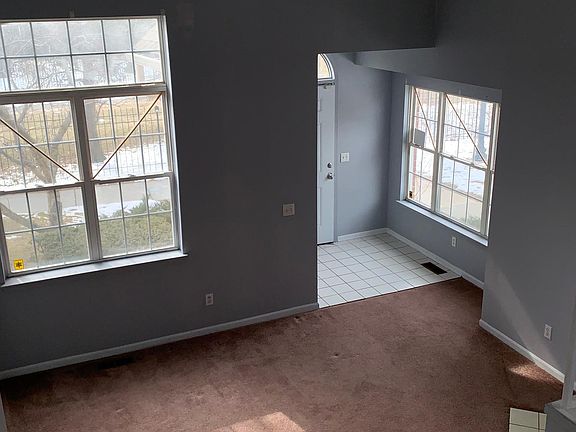 3rd image of 1630 Campau Farms Cir