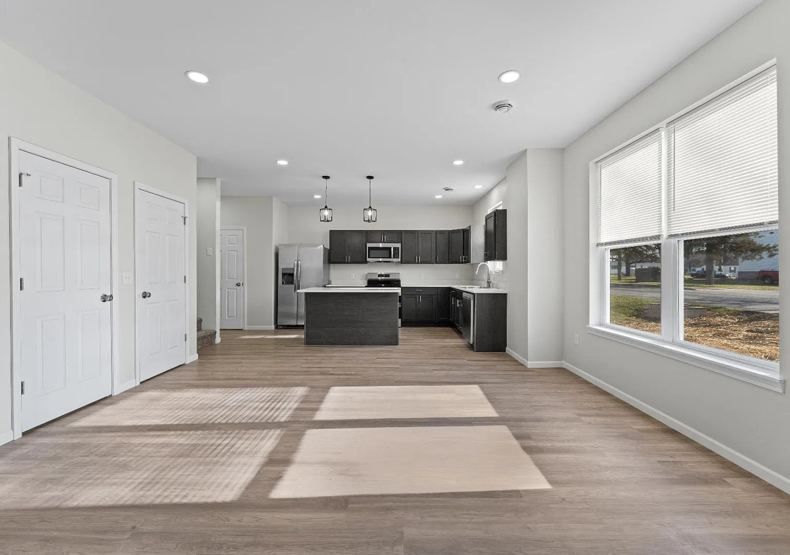 400 Sherman Street - 405 — Photo 2