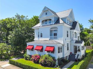 41 Everett St, Newport, RI 02840