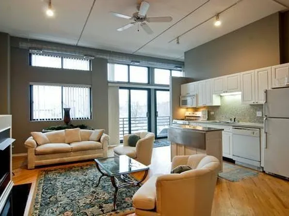 2012 W Saint Paul Ave APT 209, Chicago, IL 60647