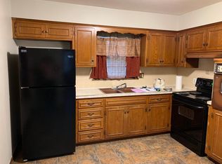8729 W 69th St, Merriam, KS 66204
