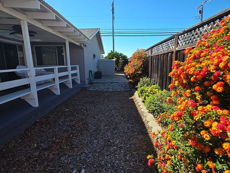 4001 Roland Dr — Photo 23
