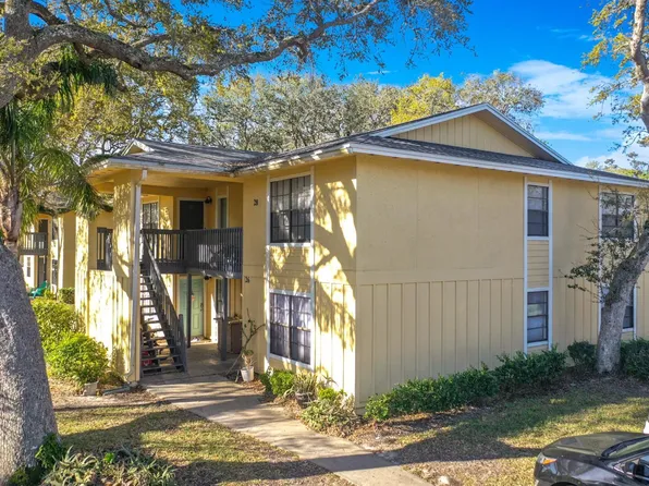 30 Brigantine Ct, Saint Augustine, FL 32080