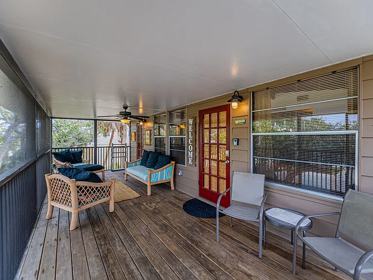 5372 Palmetto St — Photo 11