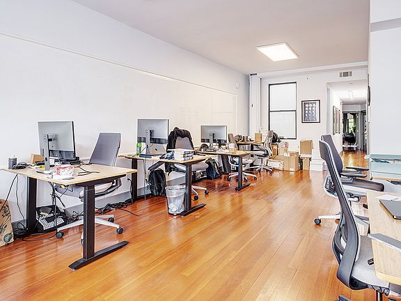 4th image of 78 S Park Ave