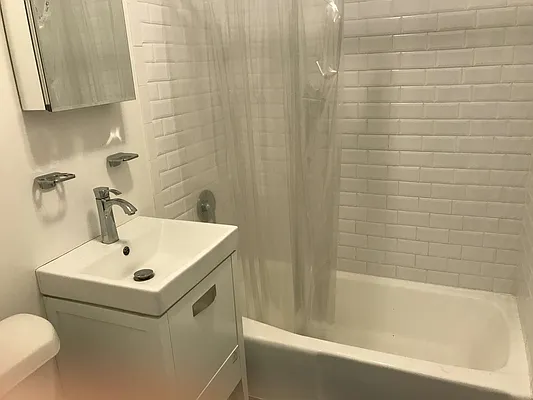Rented by Village Living Realty | media 4