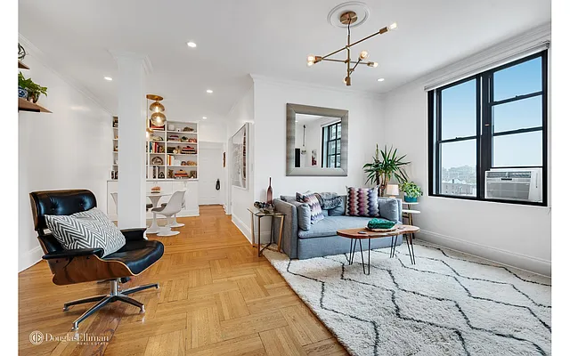 Sold by Douglas Elliman | media 14