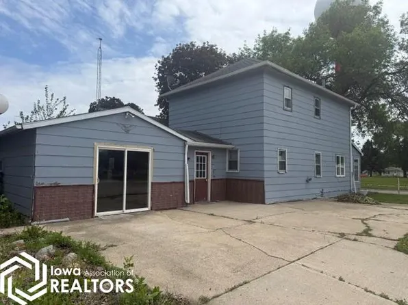 480 Center St W, Britt, IA 50423