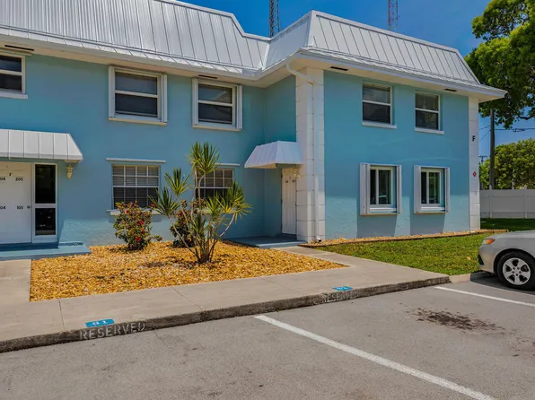 40 High Point Rd #F106, Tavernier, FL 33070