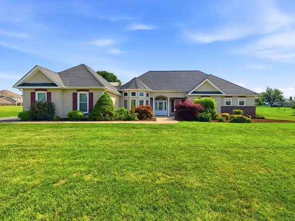 1263 Somerset Dr, Forest, VA 24551