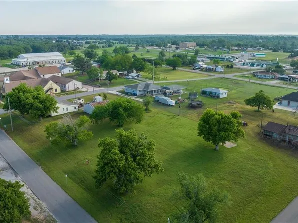 6108 Old Town St #6, Newalla, OK 74857