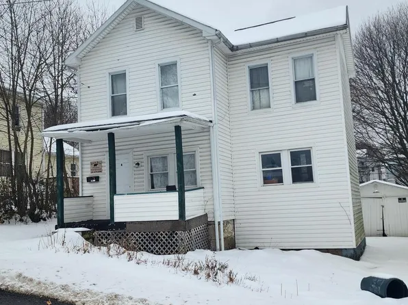27 Hill St, Frostburg, MD 21532