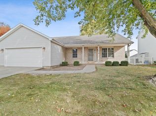 1804 Chuck Murray Dr, Normal, IL 61761