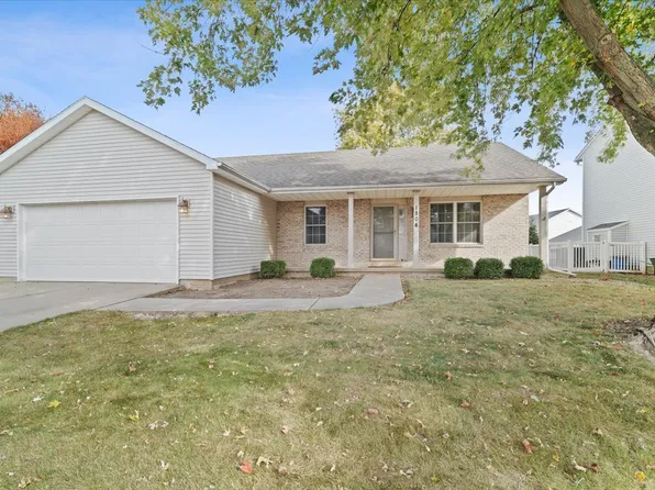 1804 Chuck Murray Dr, Normal, IL 61761