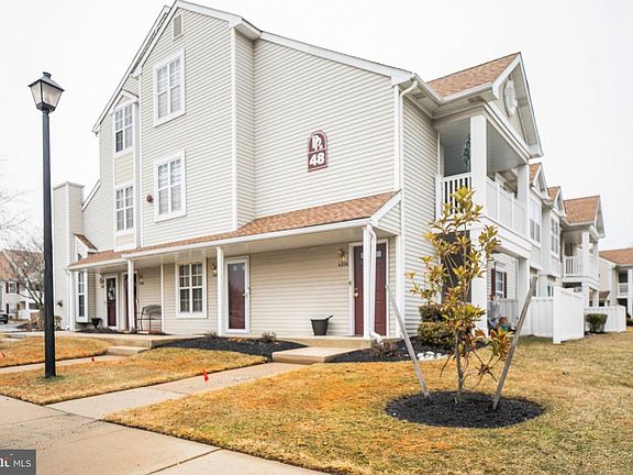 4th image of 4808 Aberdeen Ln